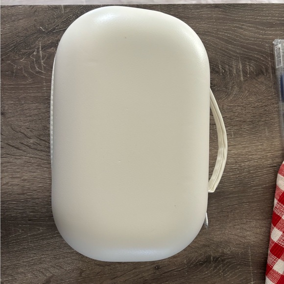 Pink Breast Pump and case - Picture 10 of 12